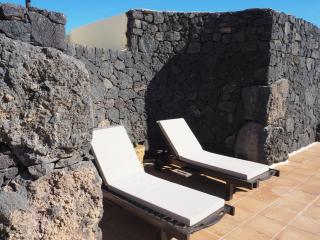 Luxury Canarian villa with large pool and guesthouse - Teguise - 8