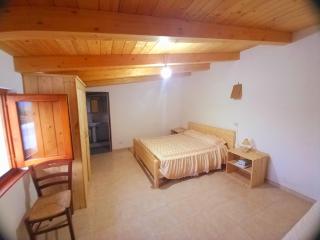 B&B A CASA DI MARIO - San Severino Lucano - 9