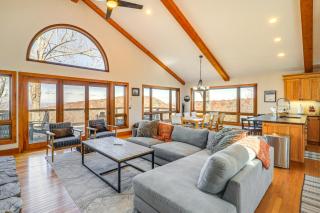 Deck, Fire Pit and Game Room Beech Mountain Retreat - Beech Mountain - 7