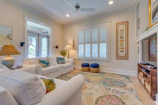 Santa Rosa Beach Home with Pool, Hot Tub and Golf Cart - Santa Rosa Beach - 7