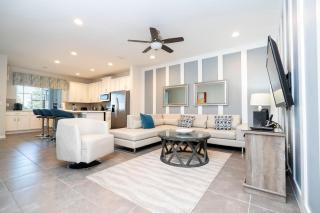 Opulent 4BR Townhome Private Pool, Solara Resort - 1543 CP - Kissimmee - 8