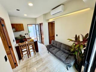 Chic 2BR Condo, Private Jacuzzi and 2 Free Bikes - Tulum - 6