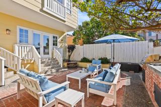 Lovely home with backyard oasis & great WiFi - walk to La Jolla Village, dogs OK - San Diego - 9