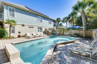 Santa Rosa Beach Home with Pool, Hot Tub and Golf Cart - Santa Rosa Beach - 0