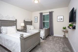 DLuxx Vacation Home 12 Miles From Disney 218 - Kissimmee - 4