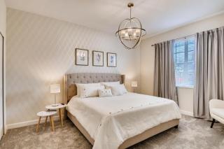 Enchanted Poolside Villa Luxury & Fun Await! - 1552 MC - Davenport - 4