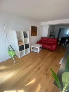 Zentrales Schloss Apartment - Arbon - 3