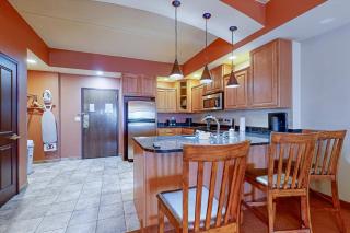 Chula Vista Condo #2402 - 1