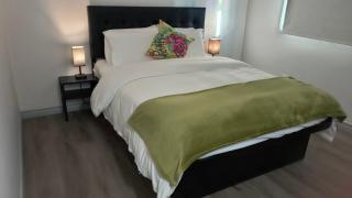 SHORE VISTA LODGE - Georgina - 9