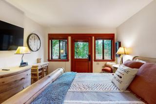 Granlibakken # 42 B Studio with One King bed - Tahoe City - 7