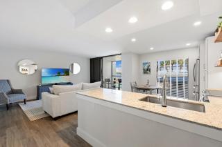 Riverside Retreat - 1