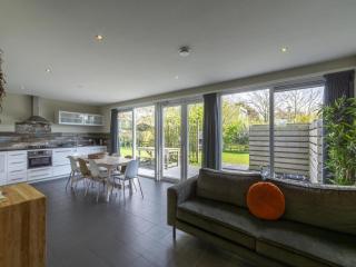 Stylish holiday home with jacuzzi - Callantsoog - 9
