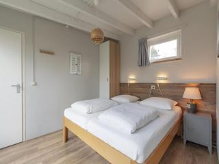 Cozy bunglow with garden - Sint Maartensvlotbrug - 3