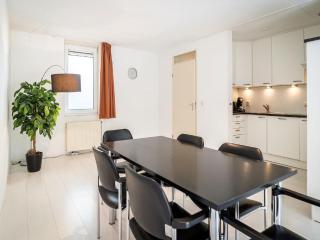 Ground-Floor Texel Retreat - 8
