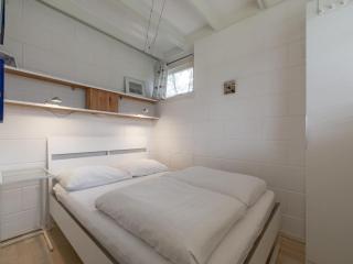 Attractive holiday home close to beach - Sint Maartensvlotbrug - 7