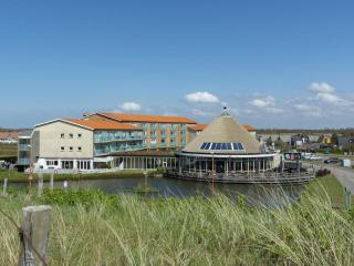 Seaside home with balcony - Julianadorp - 0