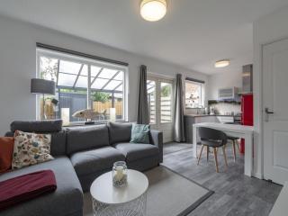 Beautiful home with garden - Callantsoog - 2
