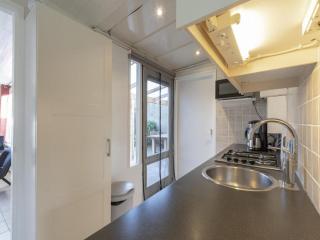 Bungalow with garden and garden - Sint Maartensvlotbrug - 1