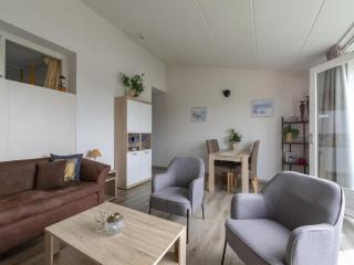 Furnished home with balcony - Julianadorp - 8