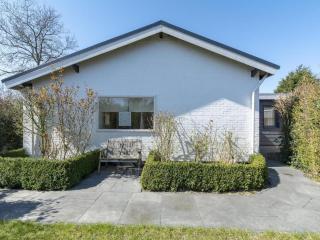 Cozy holiday home near dunes - Sint Maartensvlotbrug - 5