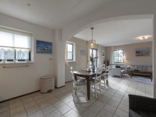 Holiday villa with fenced garden - Callantsoog - 4