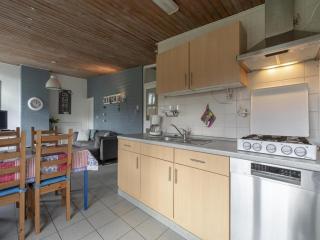 Spacious bungalow with lawn - Sint Maartenszee - 8