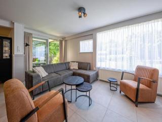 Seaside home with garden - De Koog - 9