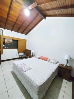 Casa em Condomínio de Alto Padrão - 6