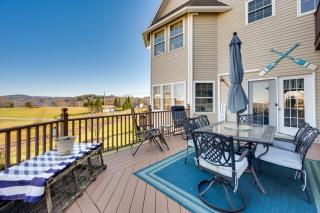 Lake View and Games Family Escape in Newport! - Newport - 0
