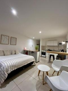 Penguins Flats 3 - 1