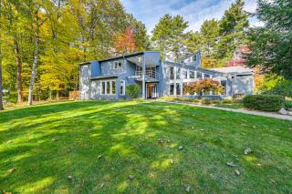 2 Mi to Six Flags Lake George Home with Large Patio - Queensbury - 8