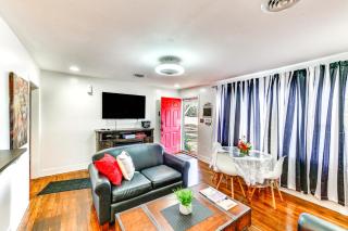 Charming Laurel Home with Gazebo and Fireplace! - Delmar - 6