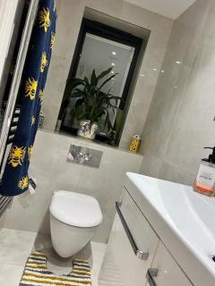 Charming Outback Guest House - Northolt - 2