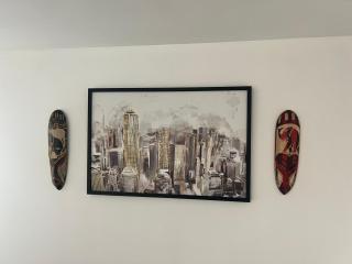 New Manchester City Getaway House with 2 FREE Parking - 1