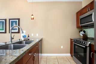 KBM Resorts FREE CAR Honua Kai Konea HKK-140 Ground Floor Easy Pool Access - Kaanapali - 2