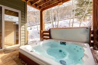 KBM Resorts Nordic Retreat Hot Tub Mountain Views Wood fireplace PAC-2410 - Park City - 0