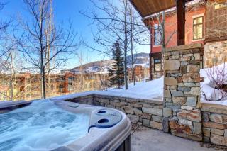 KBM Resorts Luxurious Vintage on the Strand Ski Access 2 Family rooms 3 Fireplaces FREE Shuttle to Lifts Pri Hot tubVIN-17 - 6