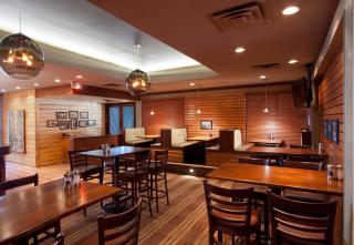 Jasper Inn & Suites by INNhotels - Jasper - 1