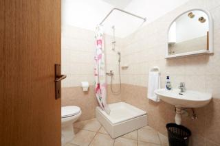 Apartment Mare - Seget Vranjica - 4