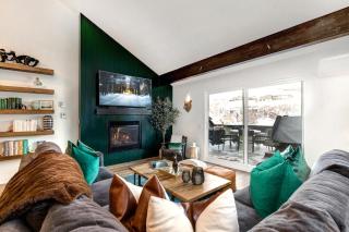 KBM Resorts Between Deer Valley and Main St Awesome Views Hot Tub AGC-8 - Park City - 7