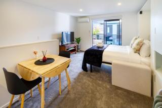 Metro Escape Studio across South City Mall - Christchurch - 0