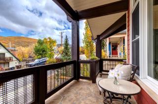 KBM Resorts PWS-957 Luxurious 3bd Old Town Home 2 family rooms BBQ PWS-957 - Park City - 6