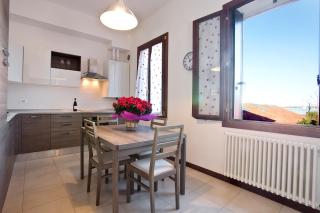 Good Wine Apartments - 4