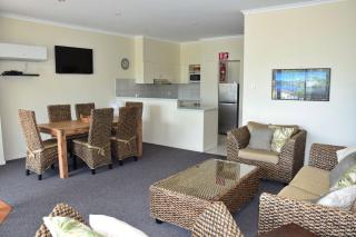 Ocean View 1 - Bring your own linen. - South West Rocks - 5