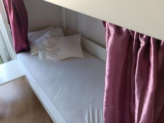 Sams Rooms - Solo Female Guest House - Amadora - 1