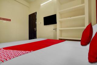 Hotel O Versatile Inn - Cochin - 1
