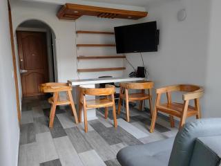 Apartamento Cerca a la estación Hospital - Medellín - 4