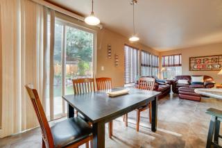 7 Miles to Downtown Reno with Hot Tub Cozy Getaway - Reno - 3