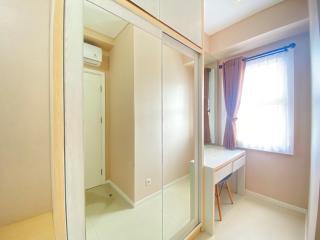 Cozy and Minimalist 2BR Apartment at Parahyangan Residence By Travelio - 8