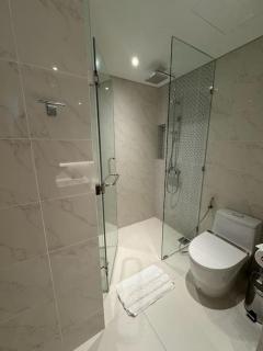 2bedrooms Cassia Residence lake view - - 2